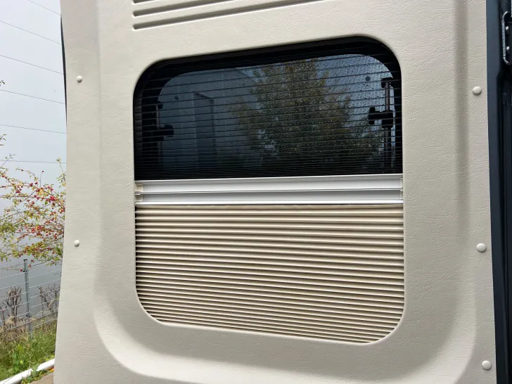 Fahrzeugbild Pössl D-Line 2Win S Plus #15