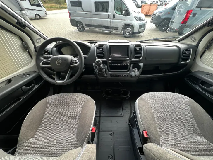 Fahrzeugbild Pössl D-Line 2Win S Plus #23
