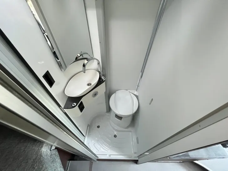 Fahrzeugbild Pössl H-Line Summit Prime 540 #48