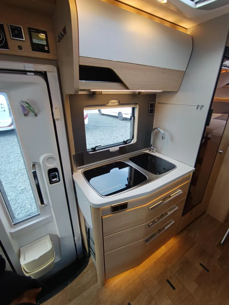 Fahrzeugbild Hymer B-Klasse MC I 580 Li,Solar,Dachklima,TV,SAT,Rout #23
