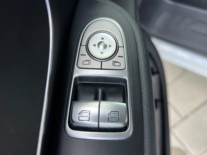 Fahrzeugbild Pössl Vanstar V-Klasse #45