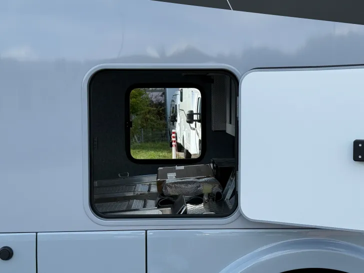 Fahrzeugbild Sonstige TOPX ALKOVEN 10.000 BMASX * Hubst. * Gastank * G-Smart #12