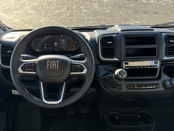 Fahrzeugbild Pössl D-Line 2Win R S Plus #39