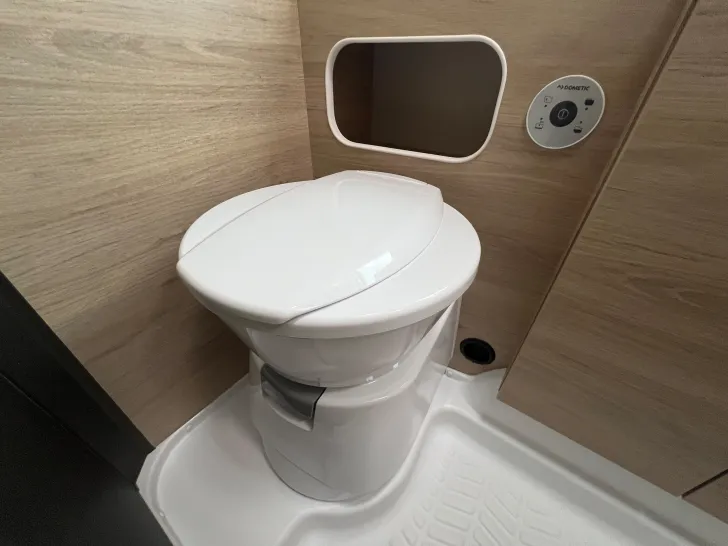 Fahrzeugbild Weinsberg CaraOne 480 EU #32