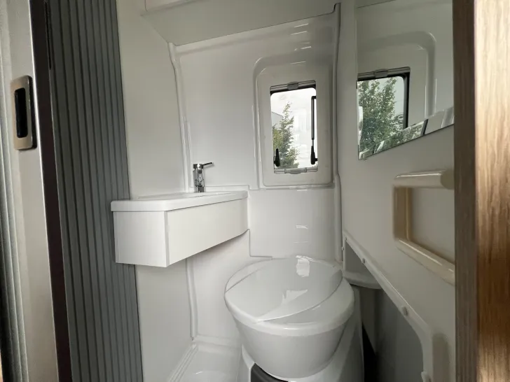 Fahrzeugbild Clever Van Tour 540 #47