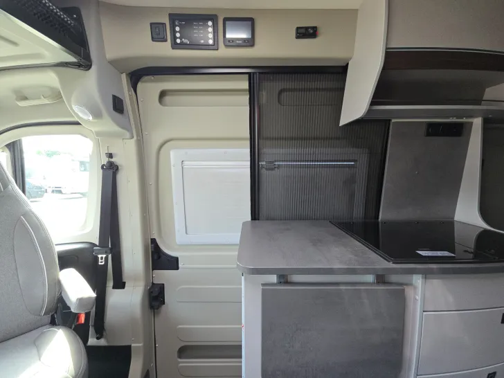 Fahrzeugbild Pössl H-Line Summit Shine 540 R #37