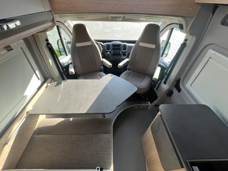 Fahrzeugbild Pössl H-Line Summit 600 #22