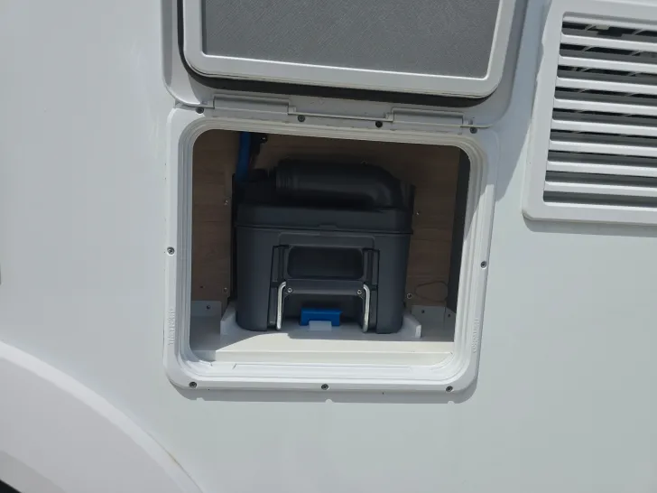 Fahrzeugbild Glücksmobil TEILINTEGRIERTE 741 EB Dethleffs Just Camp T6812 EB #16