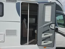 Fahrzeugbild Glücksmobil TEILINTEGRIERTE 741 EB Dethleffs Just Camp T6812 EB #23