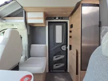 Fahrzeugbild Glücksmobil TEILINTEGRIERTE 741 EB Dethleffs Just Camp T6812 EB #38