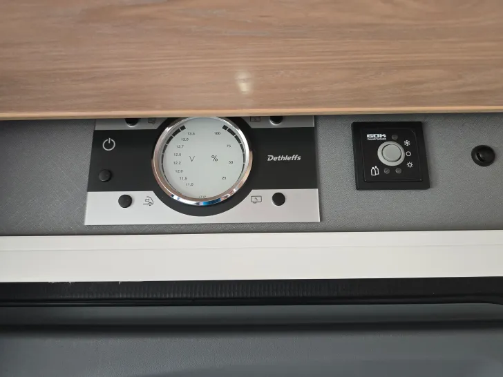 Fahrzeugbild Glücksmobil TEILINTEGRIERTE 741 EB Dethleffs Just Camp T6812 EB #39