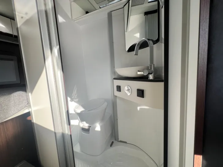 Fahrzeugbild Pössl H-Line Summit Prime 600 #47