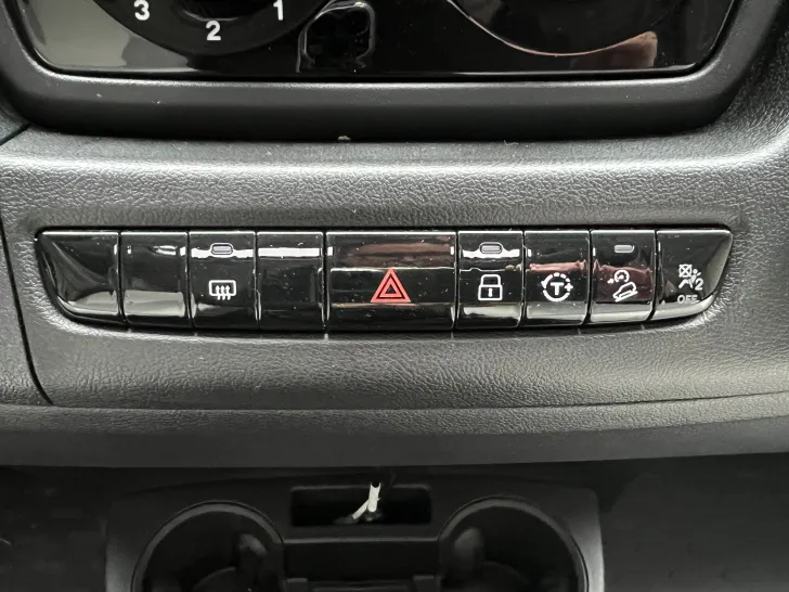 Fahrzeugbild Glücksmobil TEILINTEGRIERTE 691 EB #30