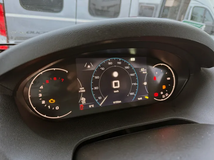 Fahrzeugbild Pössl D-Line 2Win Plus #33
