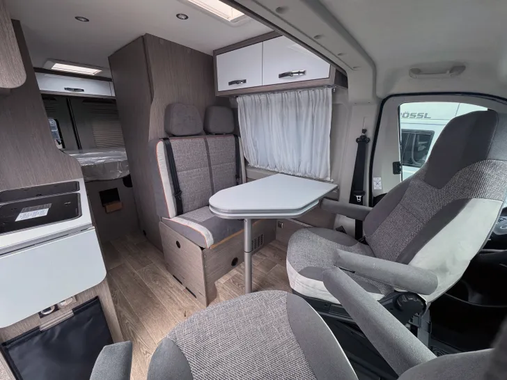Fahrzeugbild Pössl D-Line 2Win Plus #39