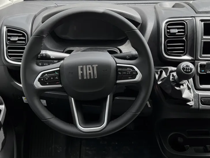 Fahrzeugbild Pössl D-Line 2Win R Plus #25