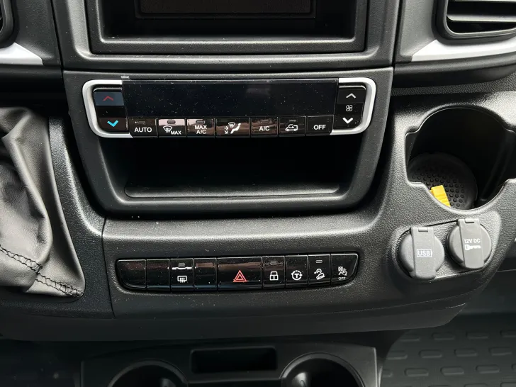 Fahrzeugbild Pössl D-Line 2Win R Plus #31