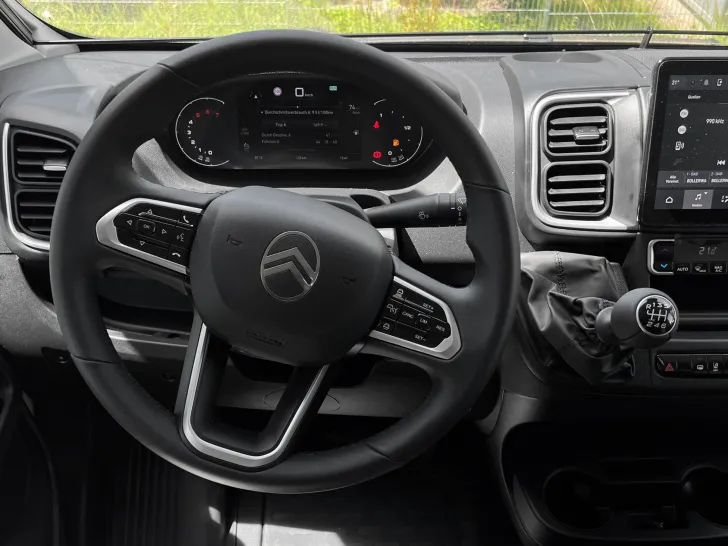 Fahrzeugbild Pössl D-Line 2Win S Plus #29