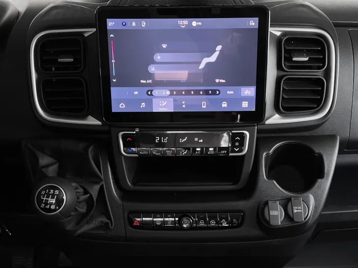 Fahrzeugbild Pössl D-Line 2Win S Plus #33