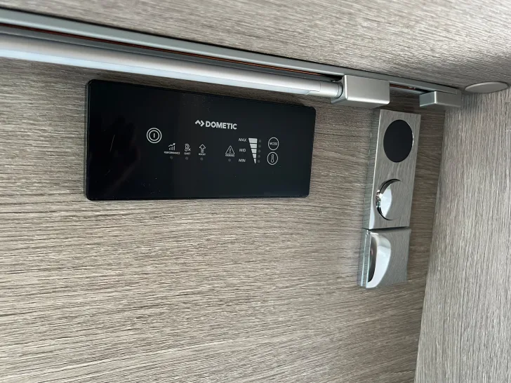 Fahrzeugbild Pössl D-Line 2Win S Plus #44