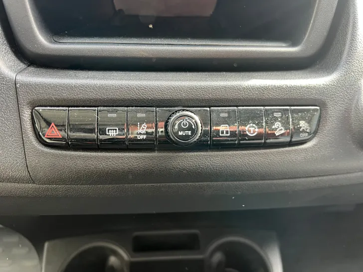 Fahrzeugbild Pössl H-Line Summit Shine 640 #33