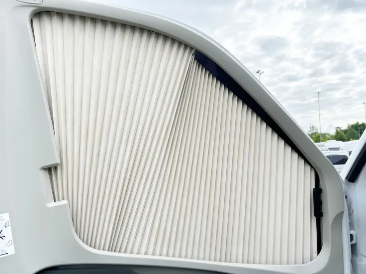 Fahrzeugbild Pössl D-Line 2Win R Plus #26