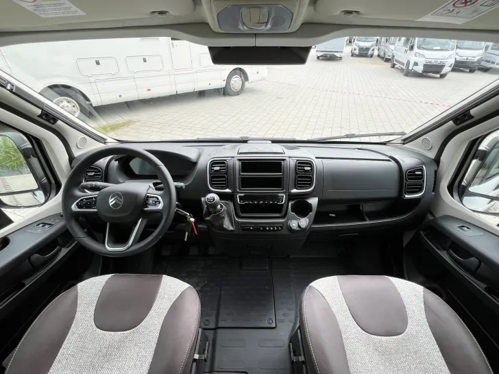 Fahrzeugbild Pössl D-Line 2Win R Plus #29