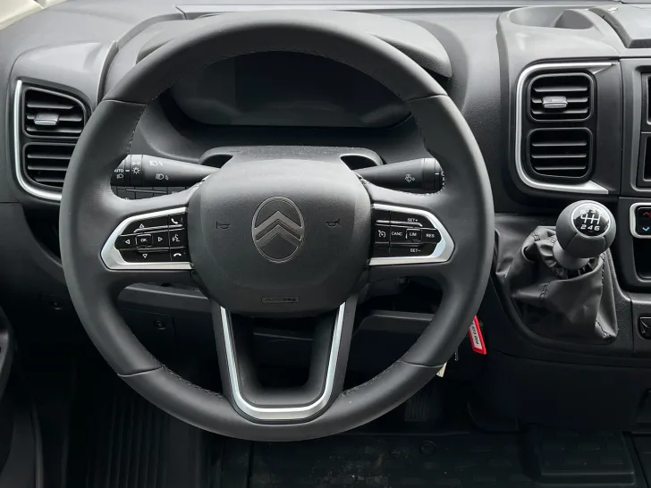 Fahrzeugbild Pössl D-Line 2Win R Plus #31
