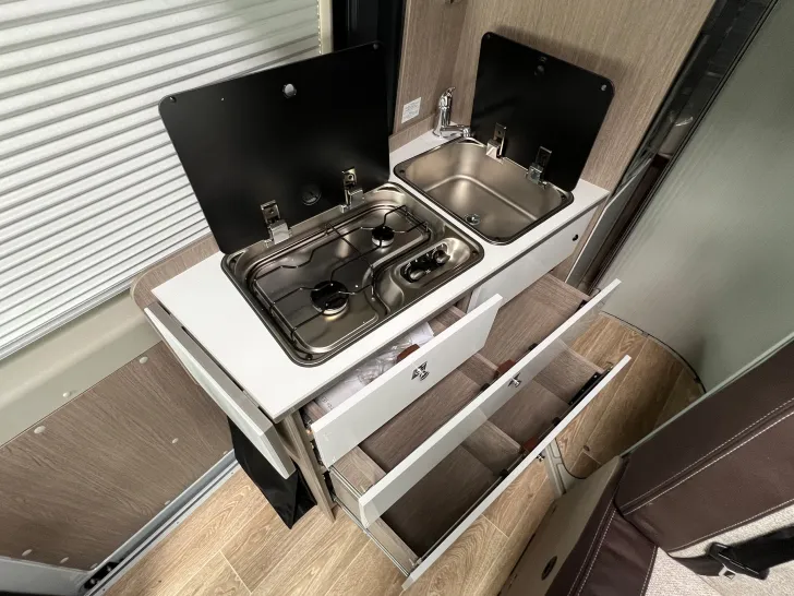 Fahrzeugbild Pössl D-Line 2Win R Plus #41
