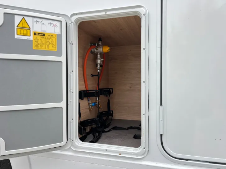 Fahrzeugbild Glücksmobil TEILINTEGRIERTE 741 EB #7