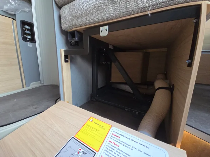 Fahrzeugbild Pössl D-Line Trenta 540 R KAS 322 #45