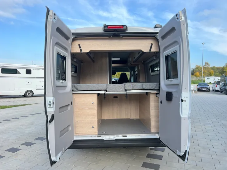 Fahrzeugbild Pössl H-Line Summit 640 #12