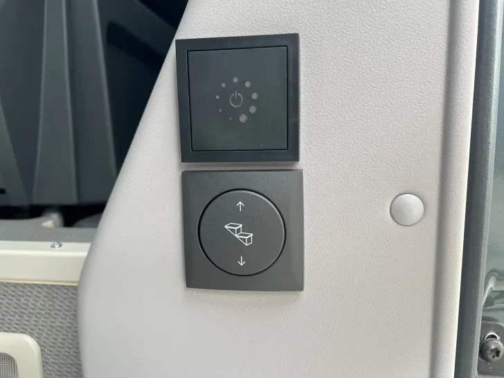 Fahrzeugbild Pössl H-Line Summit Shine 600 L Elegance #21
