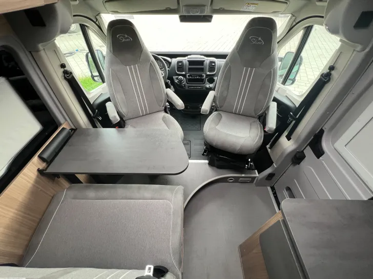 Fahrzeugbild Pössl H-Line Summit Shine 600 L Elegance #25