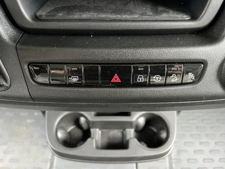 Fahrzeugbild Pössl H-Line Summit Shine 600 L Elegance #33