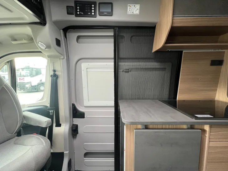 Fahrzeugbild Pössl H-Line Summit Shine 600 L Elegance #37