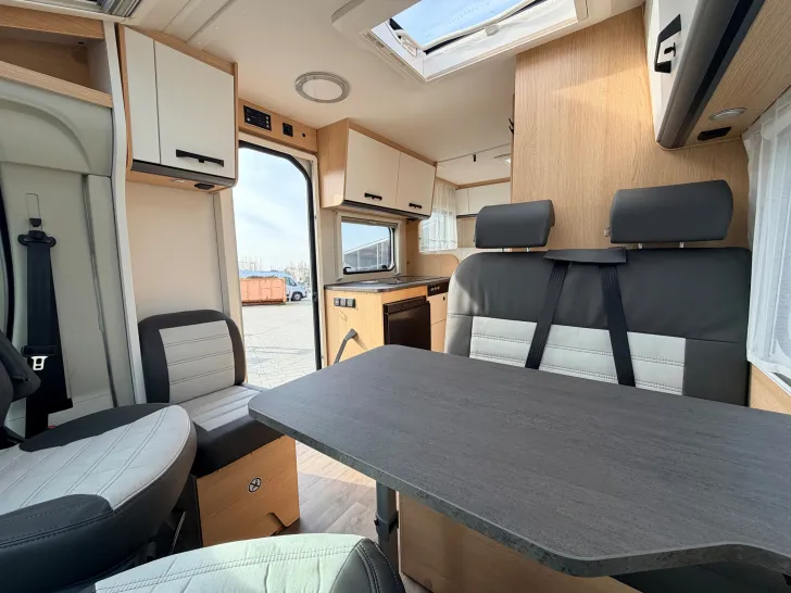Fahrzeugbild Sunlight VAN ADVENTURE ED V 60 * 7.332,- sparen! * #49
