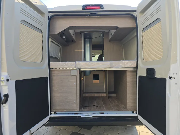Fahrzeugbild Pössl D-Line 2Win R Plus #15