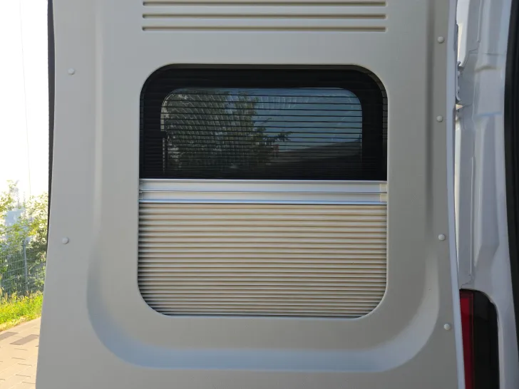 Fahrzeugbild Pössl D-Line 2Win R Plus #16