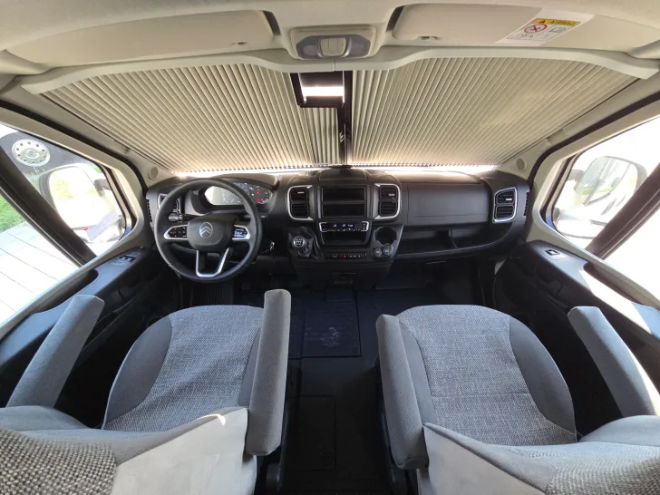 Fahrzeugbild Pössl D-Line 2Win R Plus #26
