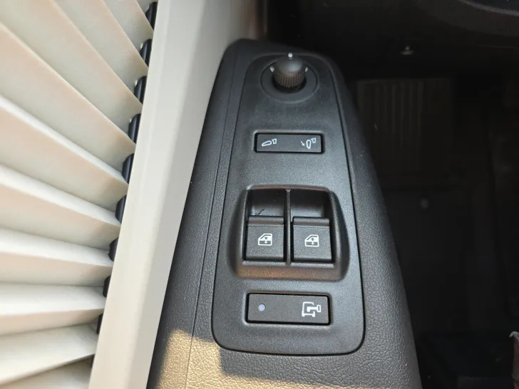 Fahrzeugbild Pössl D-Line 2Win R Plus #27