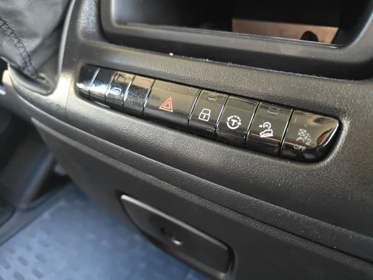 Fahrzeugbild Pössl D-Line 2Win R Plus #33