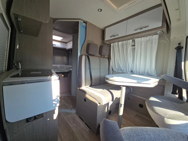 Fahrzeugbild Pössl D-Line 2Win R Plus #45