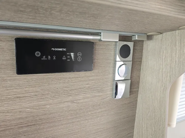 Fahrzeugbild Pössl D-Line 2Win S Plus #41