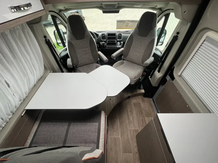 Fahrzeugbild Pössl D-Line 2Win S Plus #25
