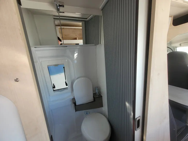 Fahrzeugbild Clever Select Line Tour 540 #36