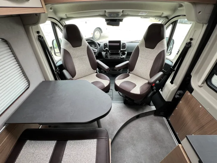 Fahrzeugbild Pössl D-Line 2Win R S Plus #19