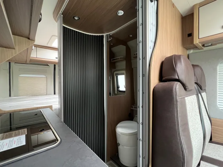 Fahrzeugbild Pössl D-Line 2Win R S Plus #46