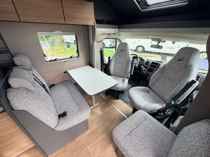 Fahrzeugbild Dethleffs TREND T 24 7057 EB #25