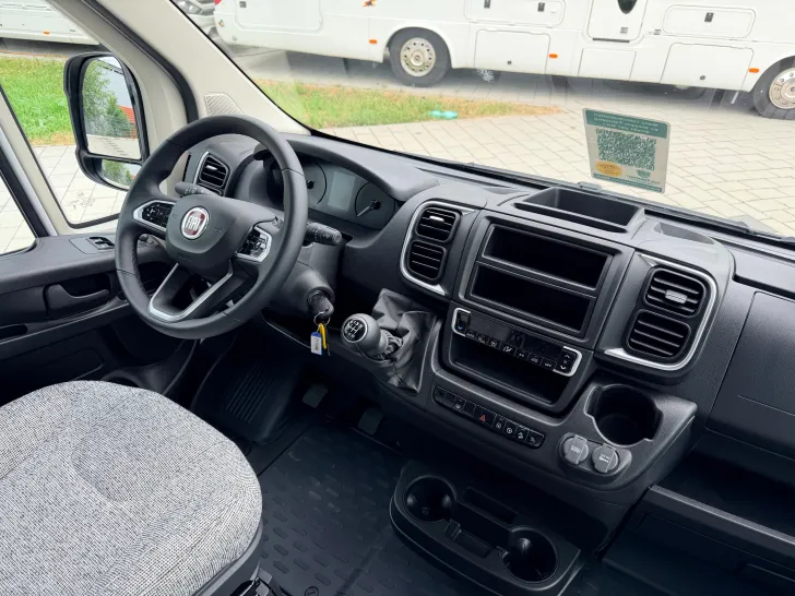 Fahrzeugbild Dethleffs TREND T 24 7057 EB #26